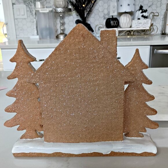 NEW! SUGARY Shabby SWEET GINGERBREAD HOUSE DECOR - Picture 3 of 4